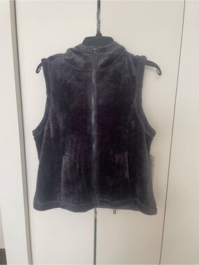 Absolutely Fit Grey Plush Faux Fur Zip-Front Vest
